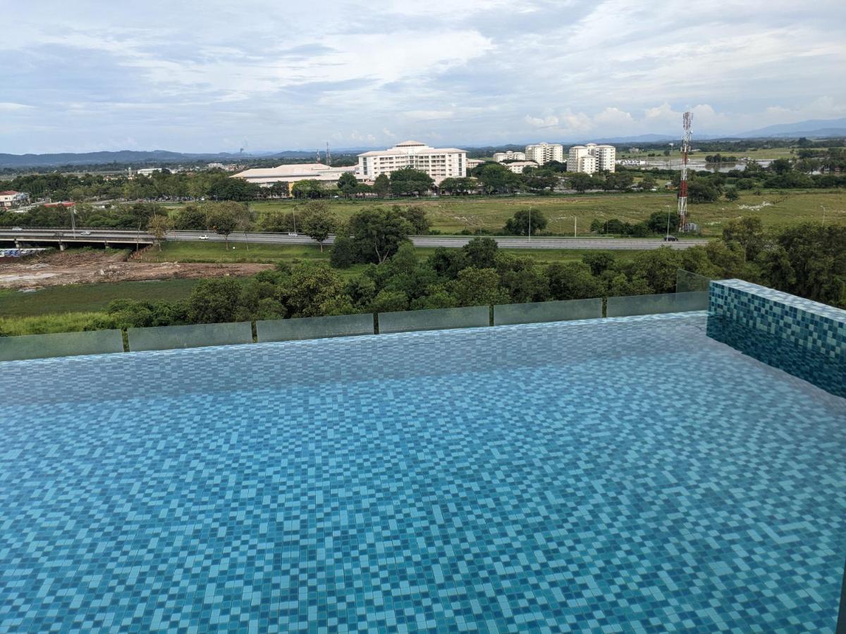 Alor Setar Imperio By Im Staycation 3Bedroom & Rooftop Pool Zewnętrze zdjęcie