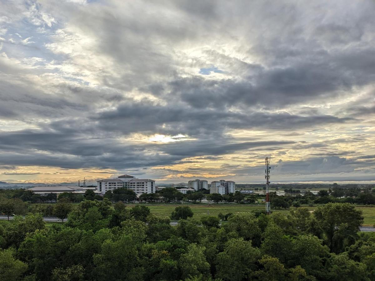 Alor Setar Imperio By Im Staycation 3Bedroom & Rooftop Pool Zewnętrze zdjęcie